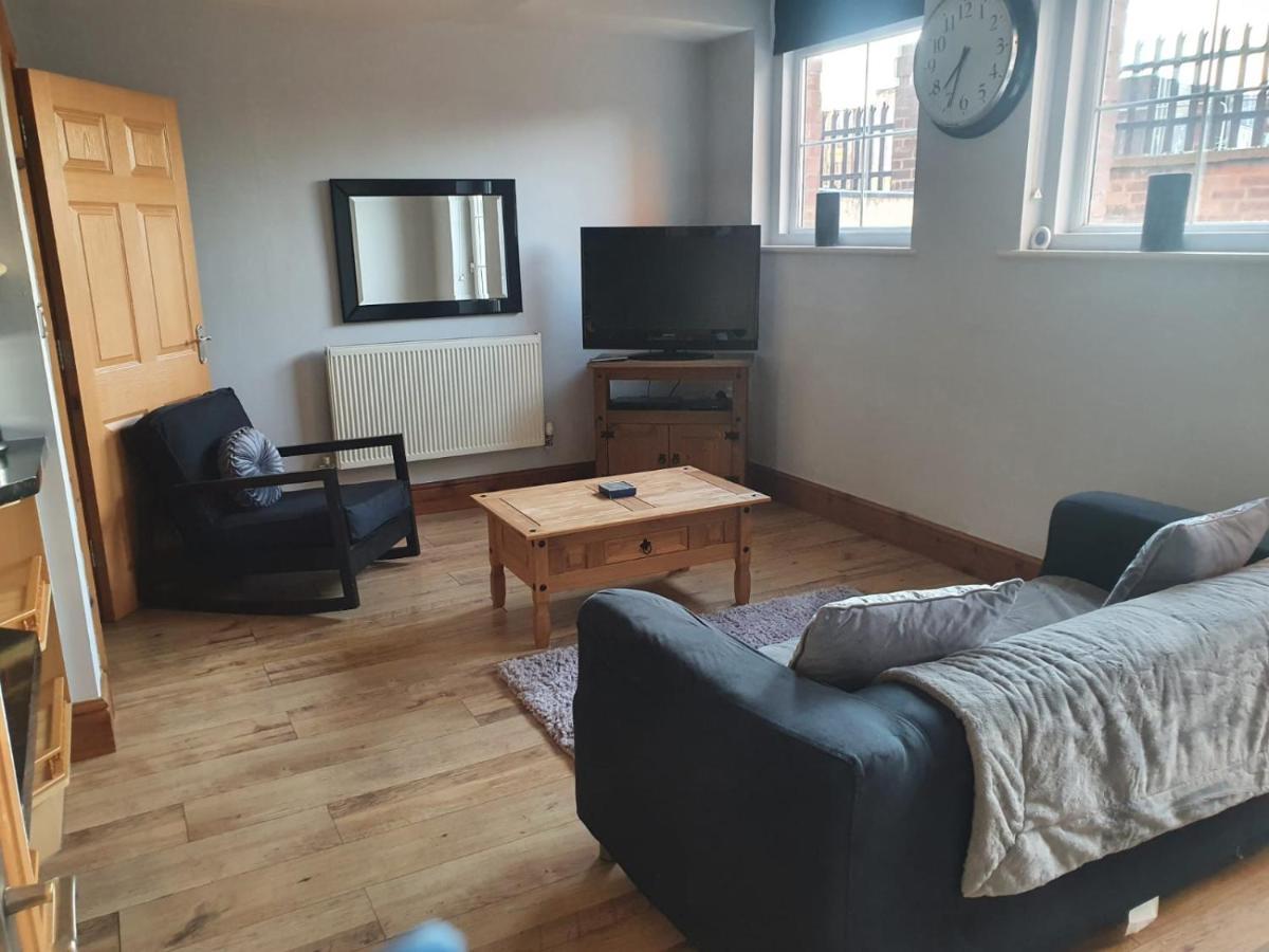 Spacious 2 Bed Appartment Next To Bae With Spa Bath Barrow-in-Furness Esterno foto