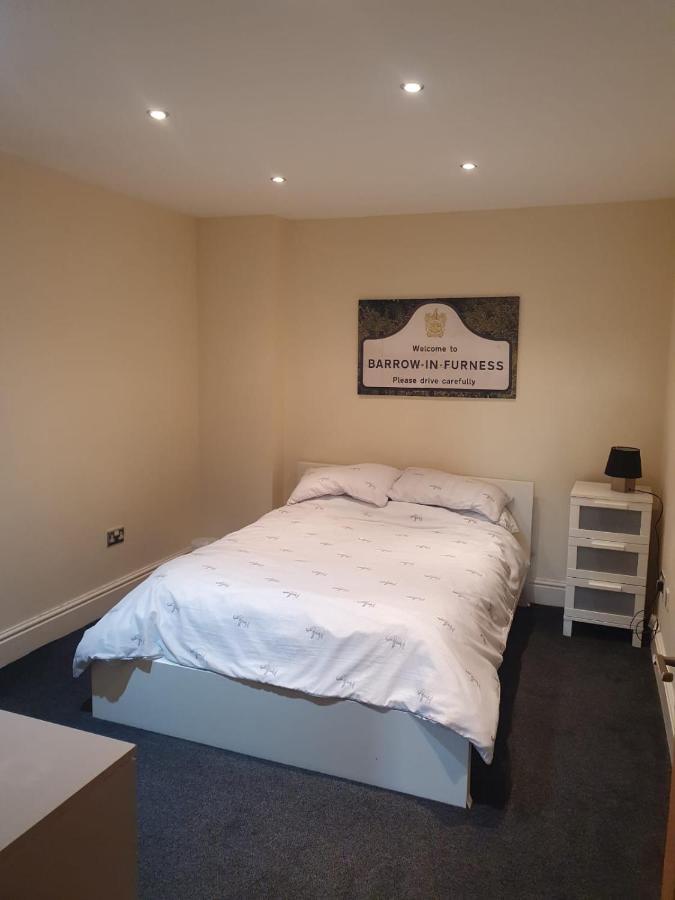 Spacious 2 Bed Appartment Next To Bae With Spa Bath Barrow-in-Furness Esterno foto